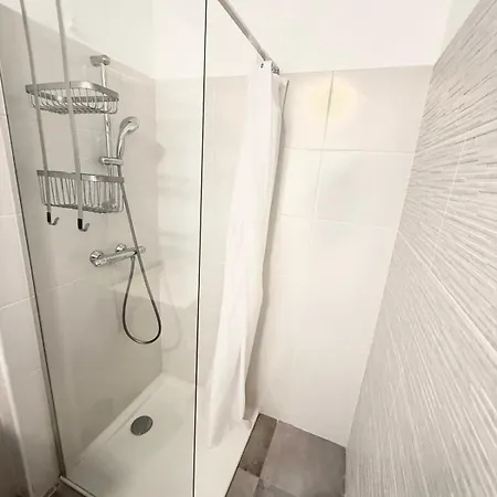 Vakantiehuis Old - 4 Persons - Private Parking